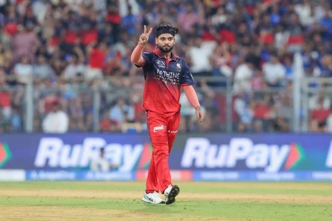 Suyash Sharna has taken just 7 wickets in 9 matches for RCB this season